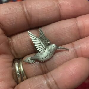 Vintage JJ Hummingbird Lapel Pin unisex